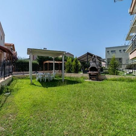 Side By Side Apartment Nea Iraklitsa Exterior photo